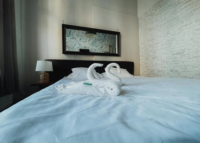 Central ホステル *