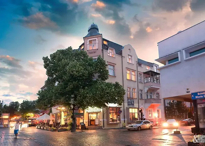 ホステル Central