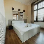 Hostel Central