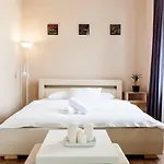 Hostel Central