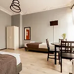 Central Hostel *