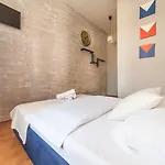 Central Hostel *