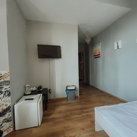 Hostel Central