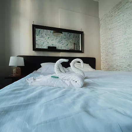 Central Hostel *