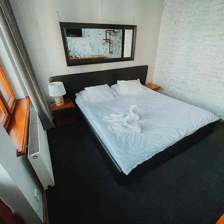 Hostel Central *