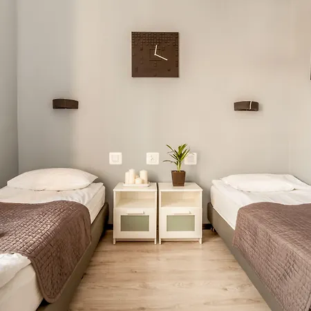 Central Hostel *