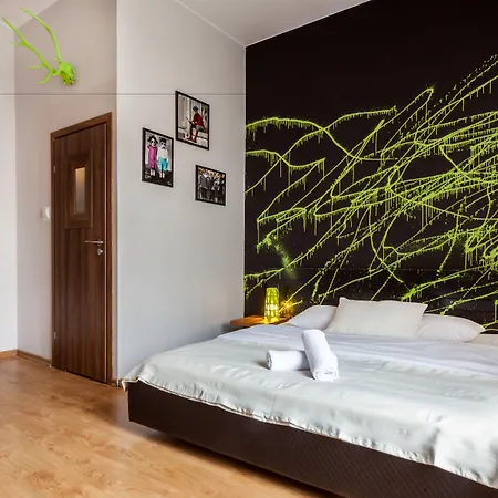 Central Hostel *