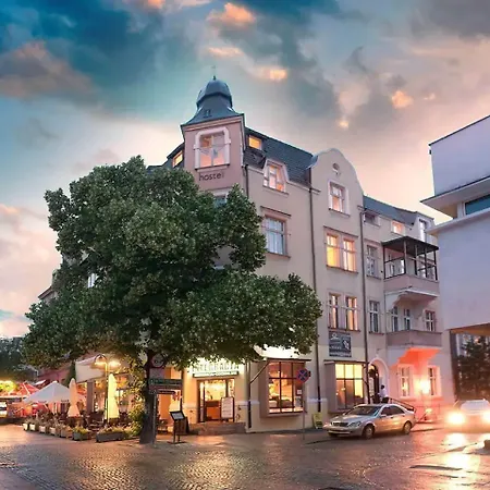 Hostel Central