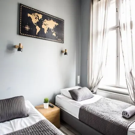 Hostel Central