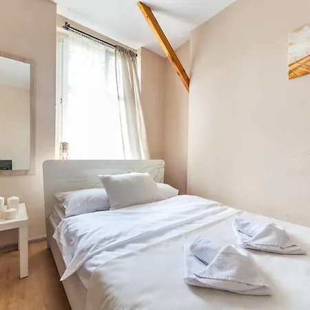 Hostel Central *